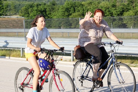 08
2010_m31008.jpg (900 x 600)
467135 byte (456.19 KiB)