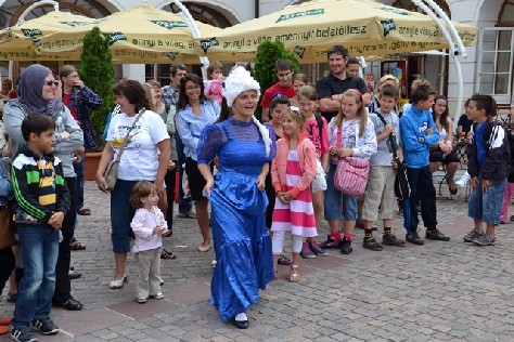XI. Barokk Kastélynapok
2012_brokk10.jpg (640 x 427)
130330 byte (127.28 KiB)