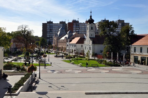 A főtér a városháza erkélyéről
2012_FOTER07.jpg (1024 x 680)
279680 byte (273.13 KiB)